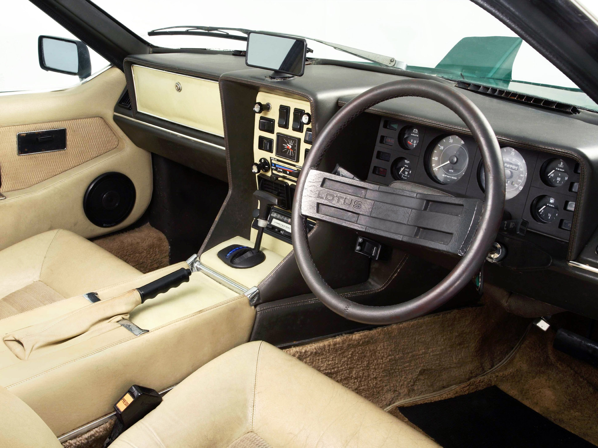 http://www.autogaleria.hu -