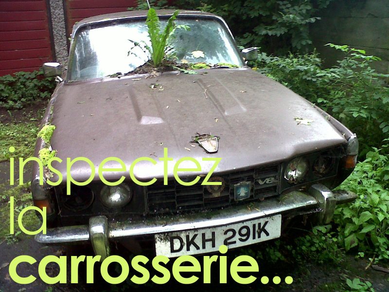 voiture ancienne rouillée